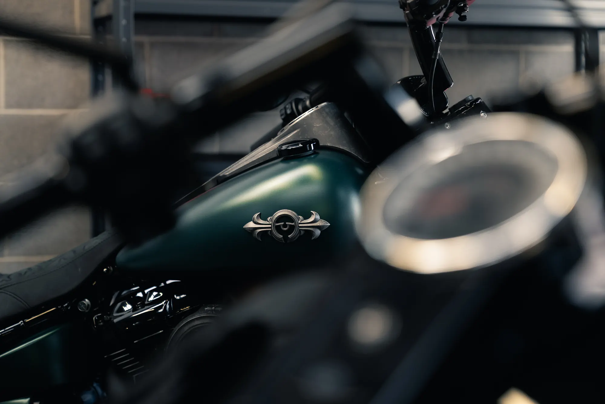 Tank badge and headlight on a finished build